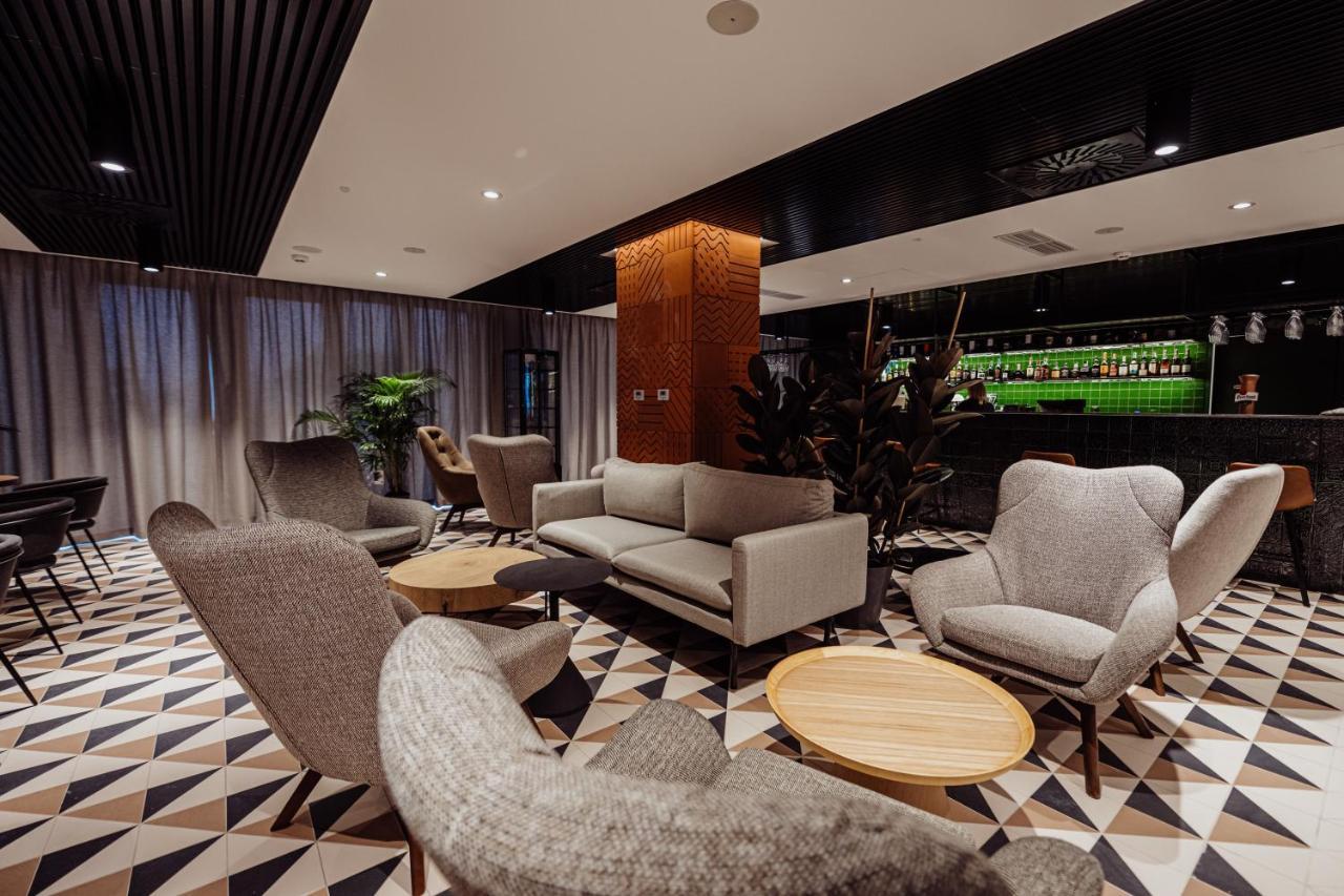 Elements Hotel&Spa Świeradów-Zdrój المظهر الخارجي الصورة The lounge at the airport