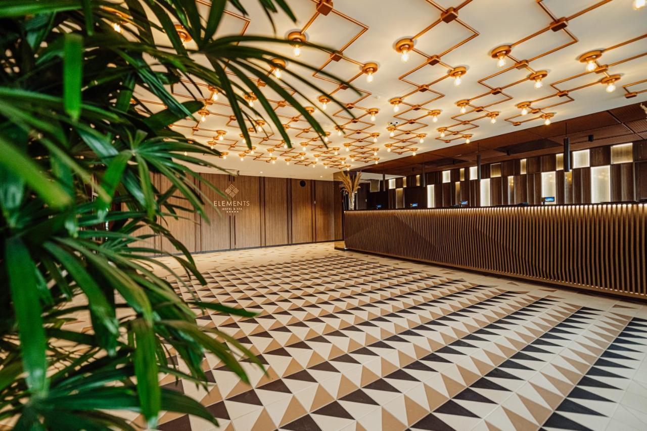 Elements Hotel&Spa Świeradów-Zdrój المظهر الخارجي الصورة The lobby of the hotel