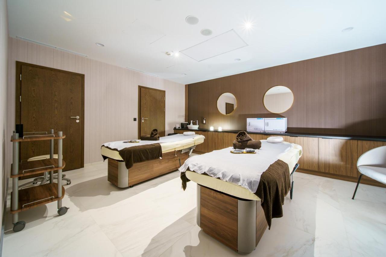 Elements Hotel&Spa Świeradów-Zdrój المظهر الخارجي الصورة The spa at The Dorchester